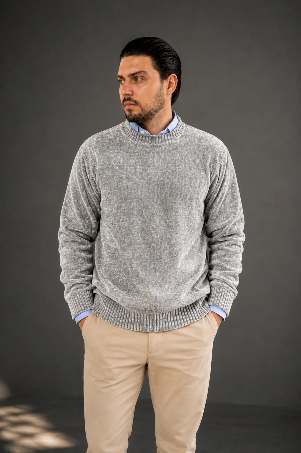 Suéter Chenille Zara cinza claro frente