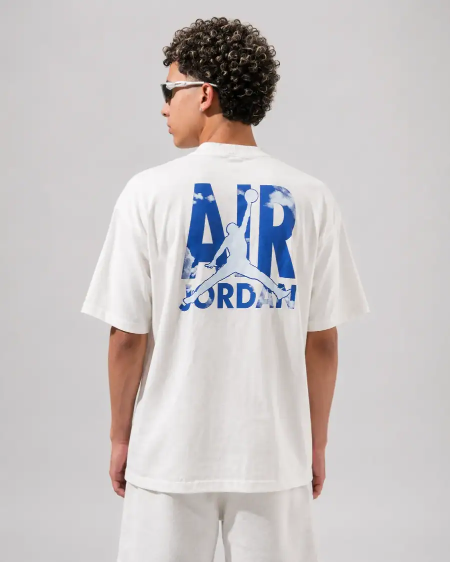 Camiseta Oversized Air Jordan foto 3