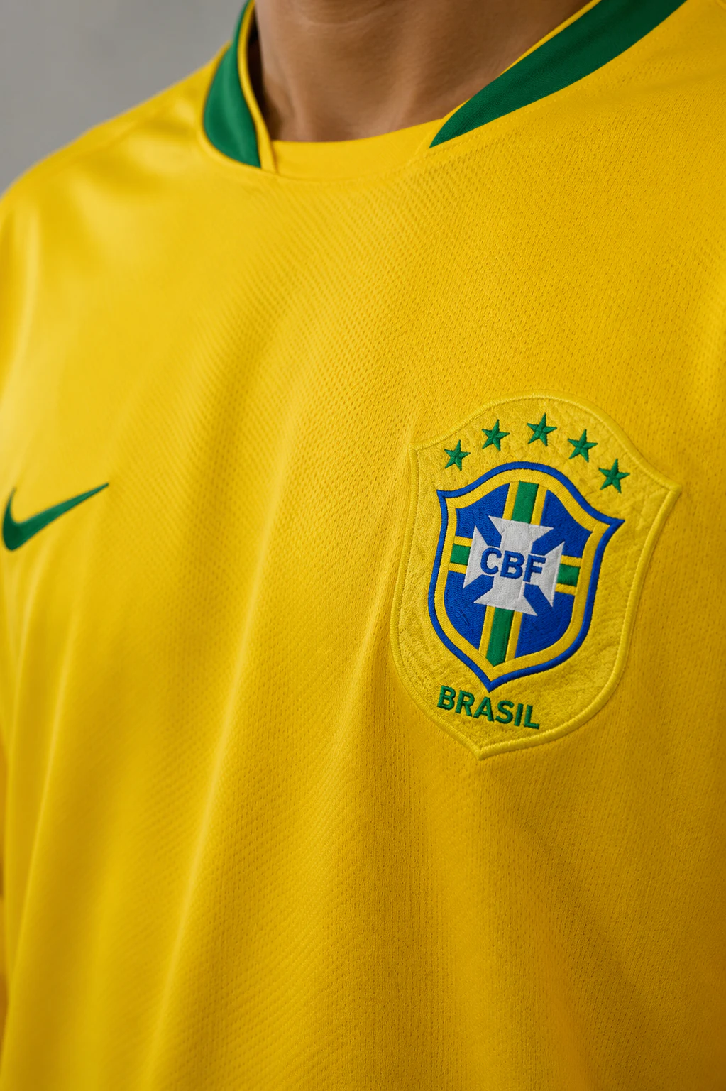 Detalhe frontal da Camisa Brasil manga longa